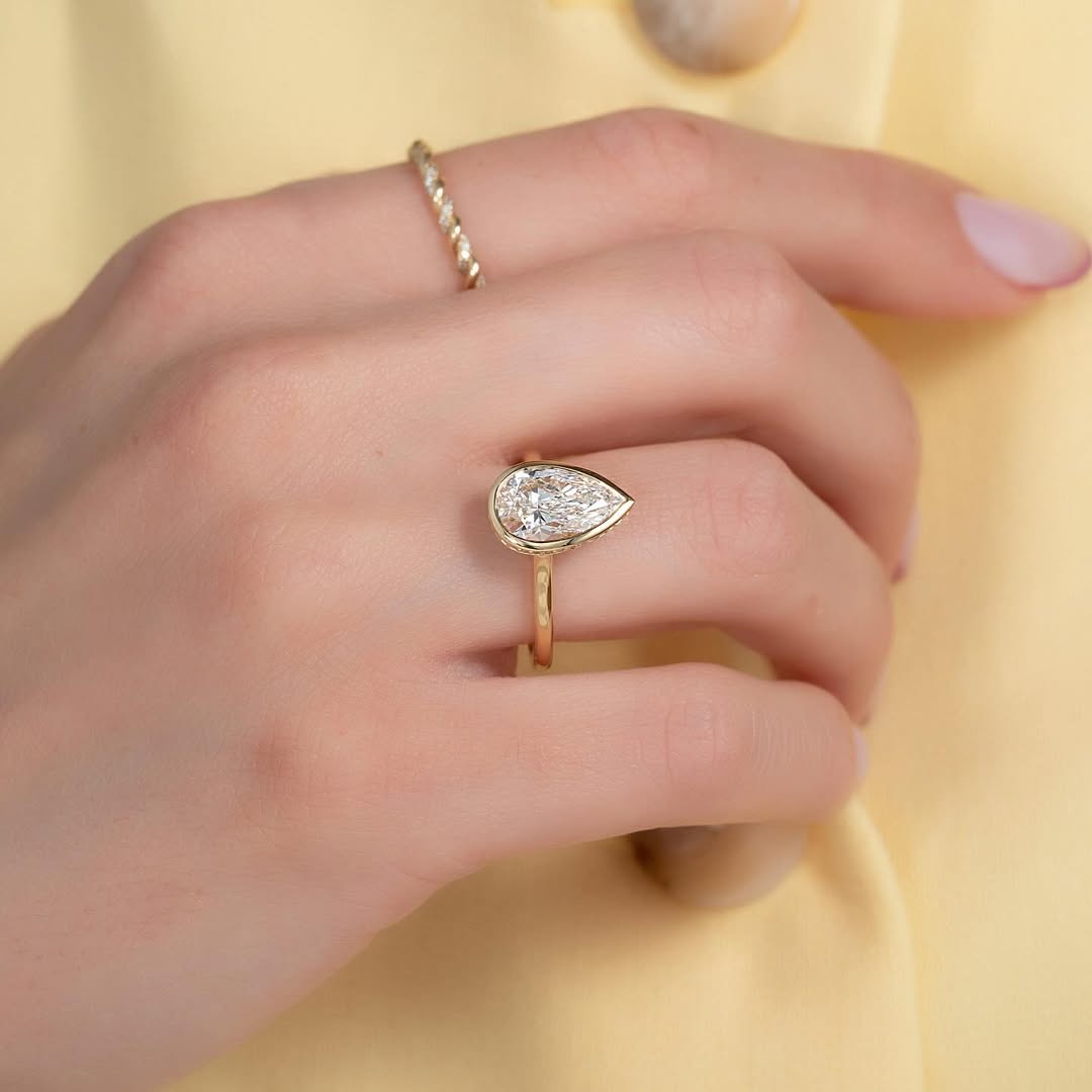 2.0ct Pear Cut Lab grown Diamond Solitaire Ring With Full Bezel & Hidden Halo