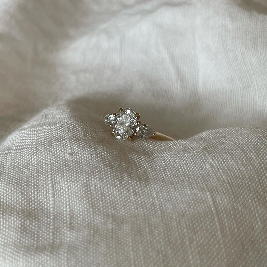 1.2ct Oval Lab Grown Diamond With Shoulder Stone Ring Minimalist Engagement Ring and wedding gift or Birthday Gift her/women Stunning diamond solitaire ring on a gold band, ideal for engagements, weddings, or fine jewelry collections.