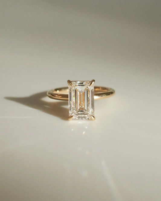 13ct emerald solitaire diamond ring, classic engagement ring, anniversary gift for her, promise ring, luxury bridal jewelry, elegant statement ring