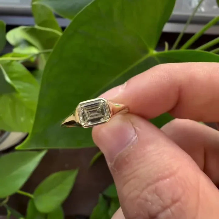 1.00ct Emerald Lab Grown Diamond Engagement Ring | Bezel Setting | IGI Certified 