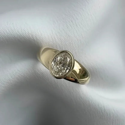 Lab grown oval diamond solitaire ring 1.00ct, modern bezel engagement ring, IGI certified fine jewelry, luxury bridal ring for women