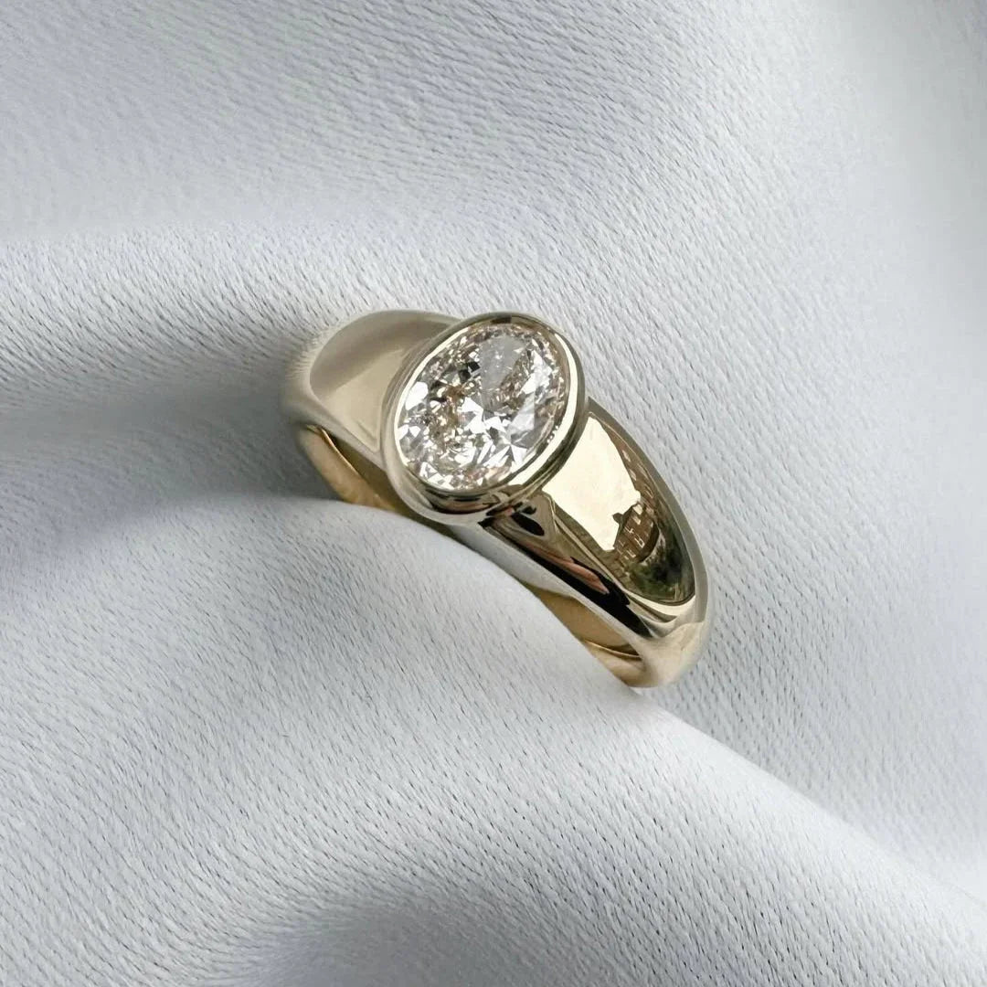 1.00ct Oval Lab Grown Diamond Engagement Ring | Bezel Setting | IGI Certified 