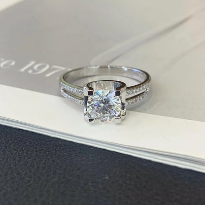 1.20ct Round Lab Grown Diamond Engagement Ring | Split Band Setting | IGI Certified 
