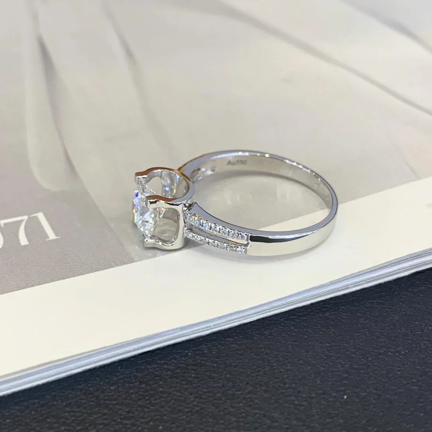 1.20ct Round Lab Grown Diamond Engagement Ring | Split Band Setting | IGI Certified 