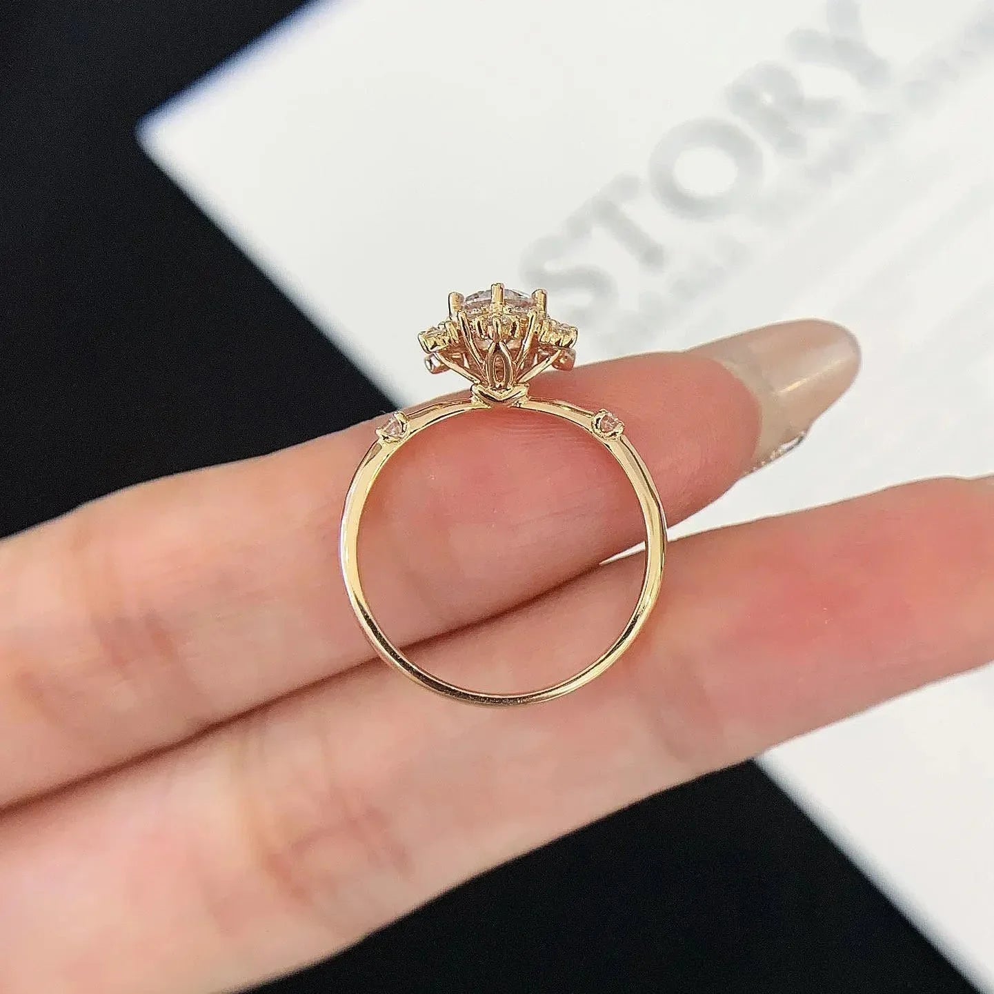 1.30TCW Round Lab Grown Diamond Engagement Ring | Halo Setting in Vintage Yellow Gold | IGI Certified 