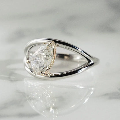 Pear cut lab grown diamond two-tone split shank engagement ring 1.40ct, IGI certified, modern bridal jewelry, sustainable luxury