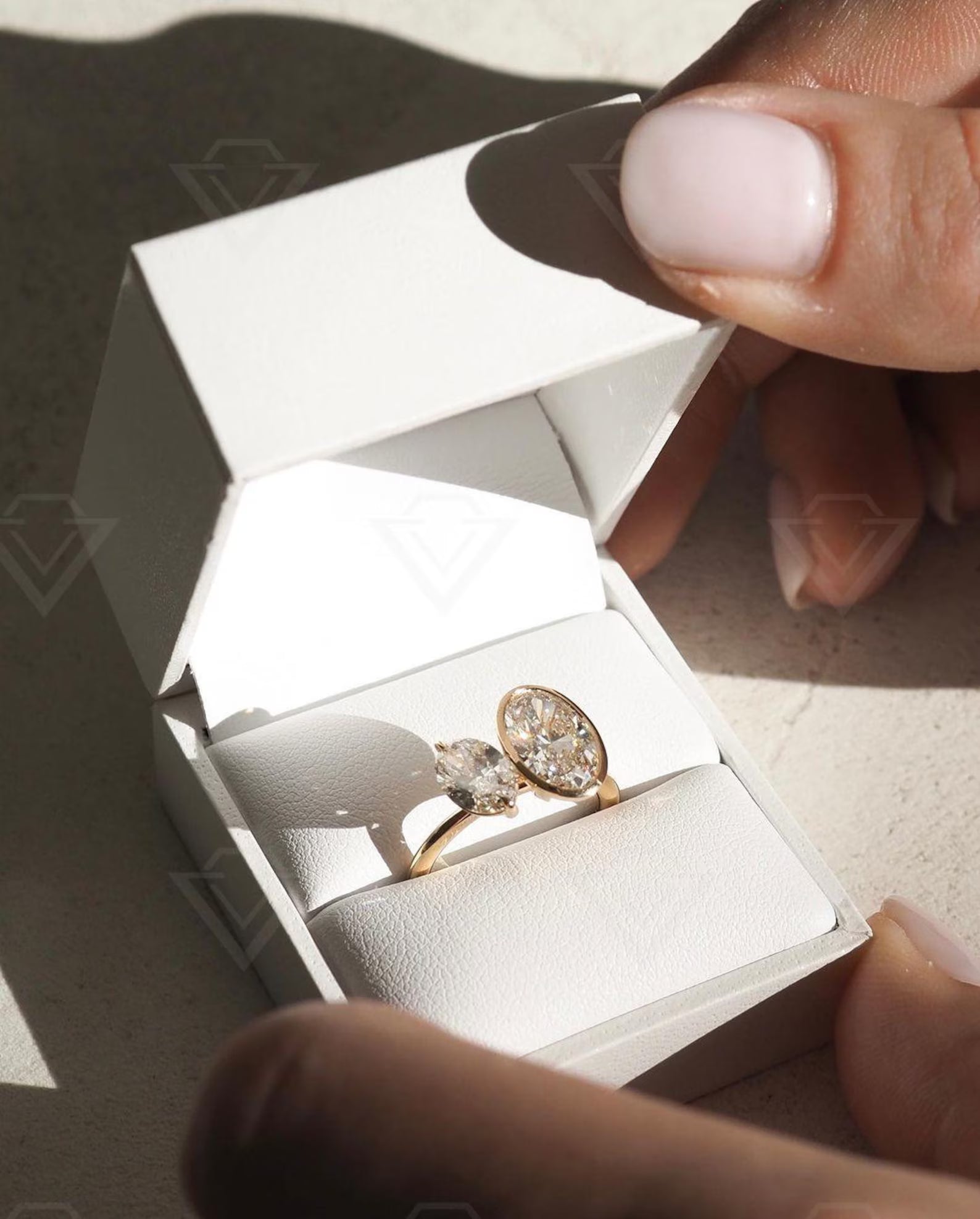 2.00 TCW Oval Lab Grown Diamond Engagement Ring IGI Certified Toi et Moi Ring, Modern Dual Stone Bridal Ring, Sustainable Luxury Wedding Jewelry