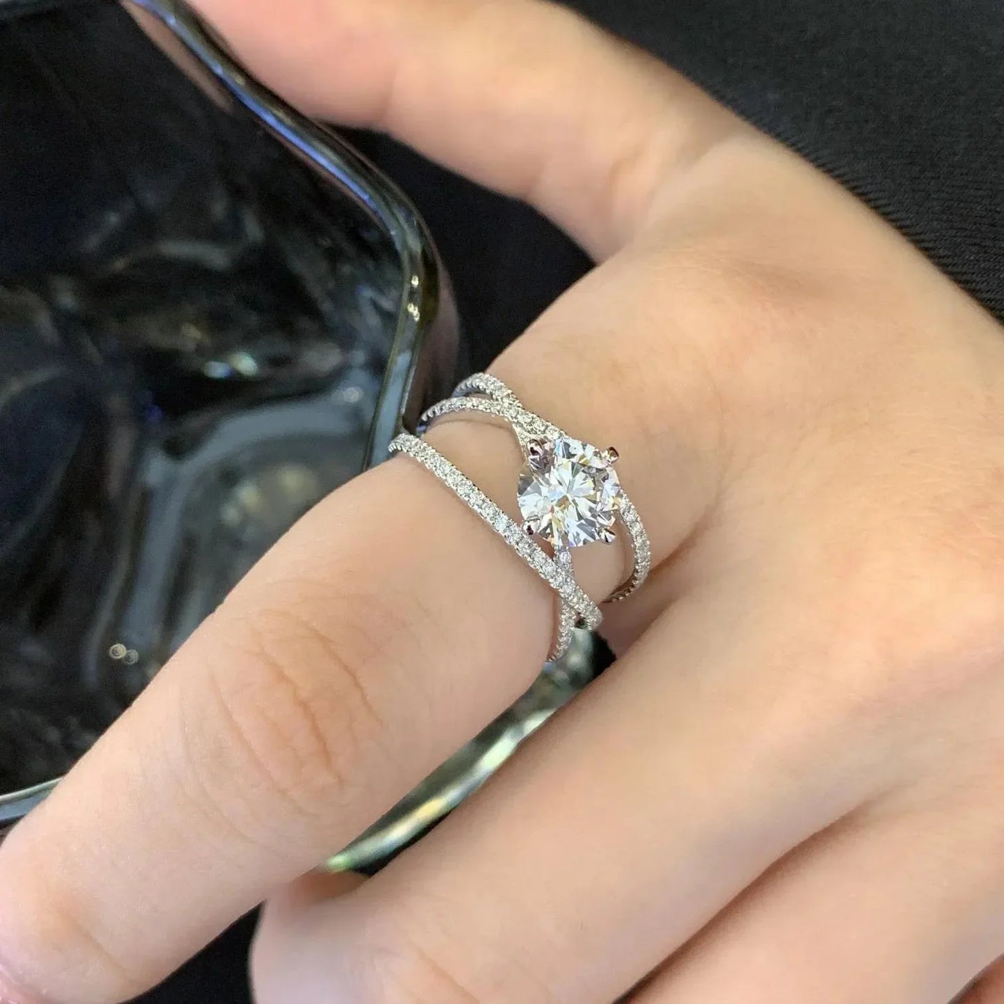IGI Certified Round 1.50 CT Lab Grown Diamond Engagement Ring, Wave Band Design, Solitaire Ring, Round Cut Diamond Bridal Jewelry, Sustainable Luxury Ring