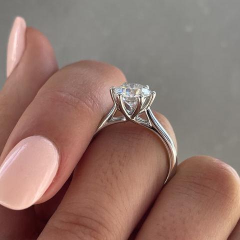 2.00ct Round Lab Grown Diamond Engagement Ring | Cathedral Solitaire 6-Claw Setting | IGI Certified 