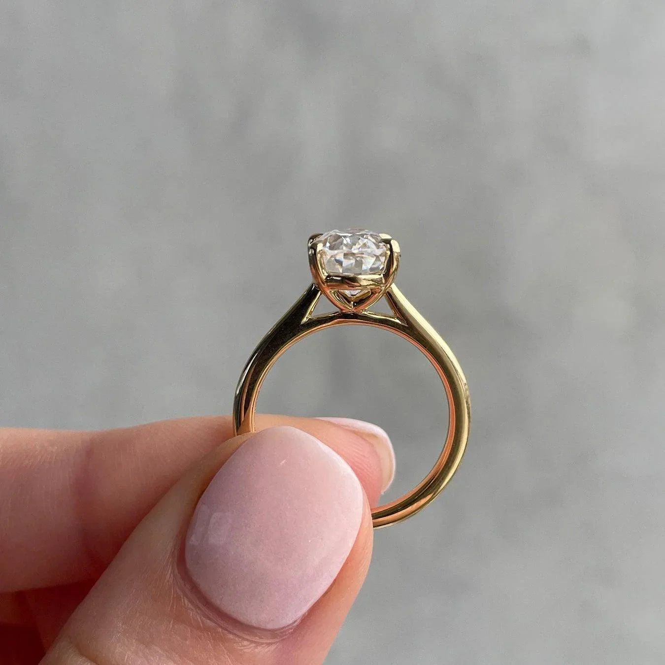 Brilliant 2.00TCW oval lab grown diamond engagement ring IGI certified ethical lab diamond 4 claw cathedral setting engagement wedding bridal luxury ring