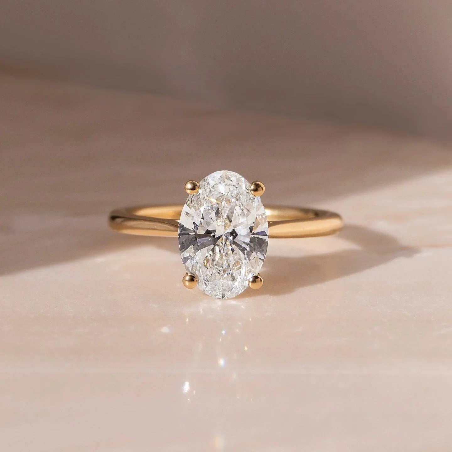 2.0ct oval cut lab grown diamond engagement ring IGI certified wedding ring birthday gift for her wife gold solitaire fine jewelry luxury elegant design