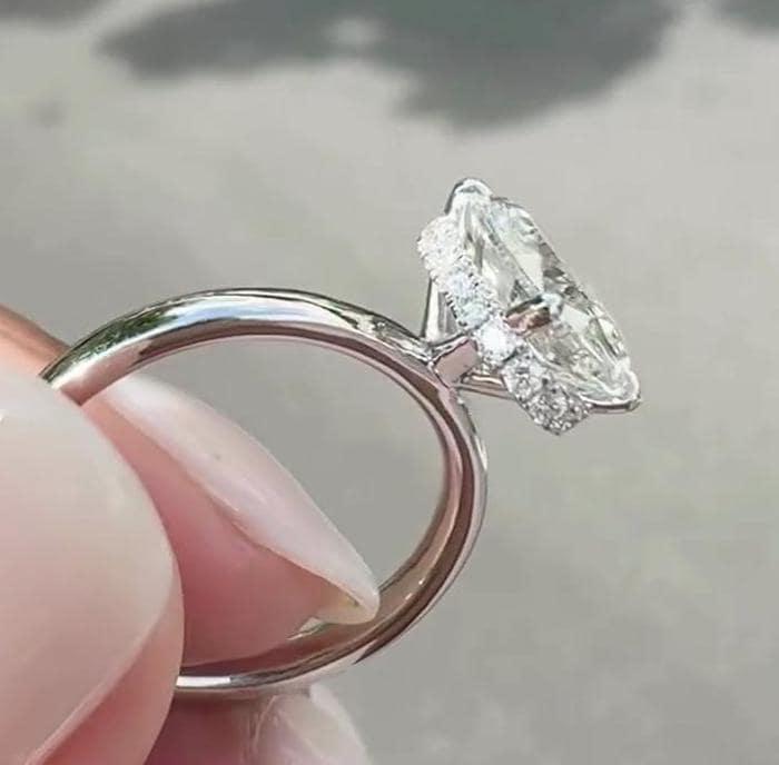 2.20TCW Oval Lab Grown Diamond Engagement Ring | Hidden Halo Setting | IGI Certified 