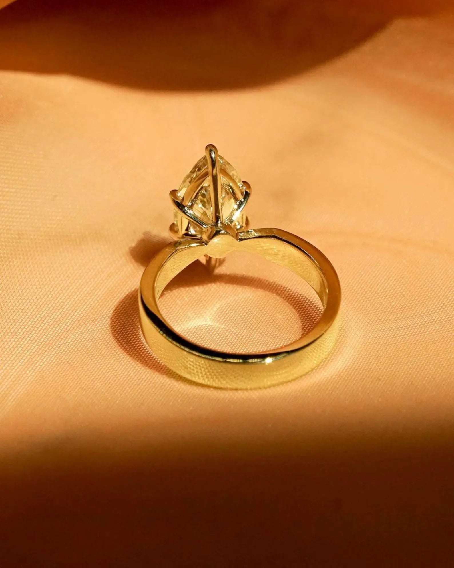 2.50 CT marquise lab grown diamond engagement ring IGI certified solitaire ring luxury wedding ring bridal jewelry anniversary gift gold ring