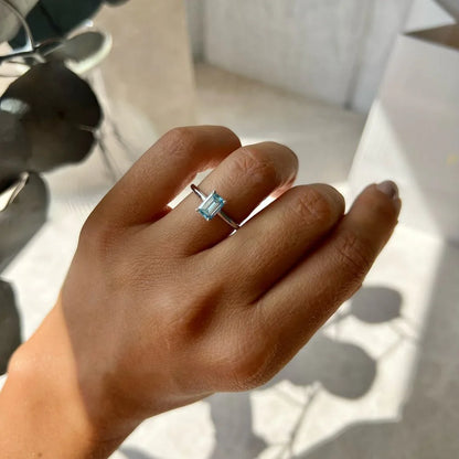 2.50ct emerald blue stone lab grown diamond engagement ring luxury wedding ring anniversary gift bridal jewelry elegant fine ring modern style