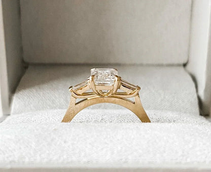 2.50ct emerald cut lab grown diamond engagement ring IGI certified wedding ring luxury anniversary gift bridal jewelry elegant fine engagement ring