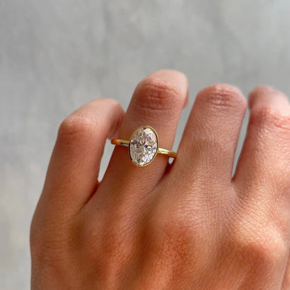 2.50ct Oval Lab Grown Diamond Engagement Ring | Bezel Setting | IGI Certified 