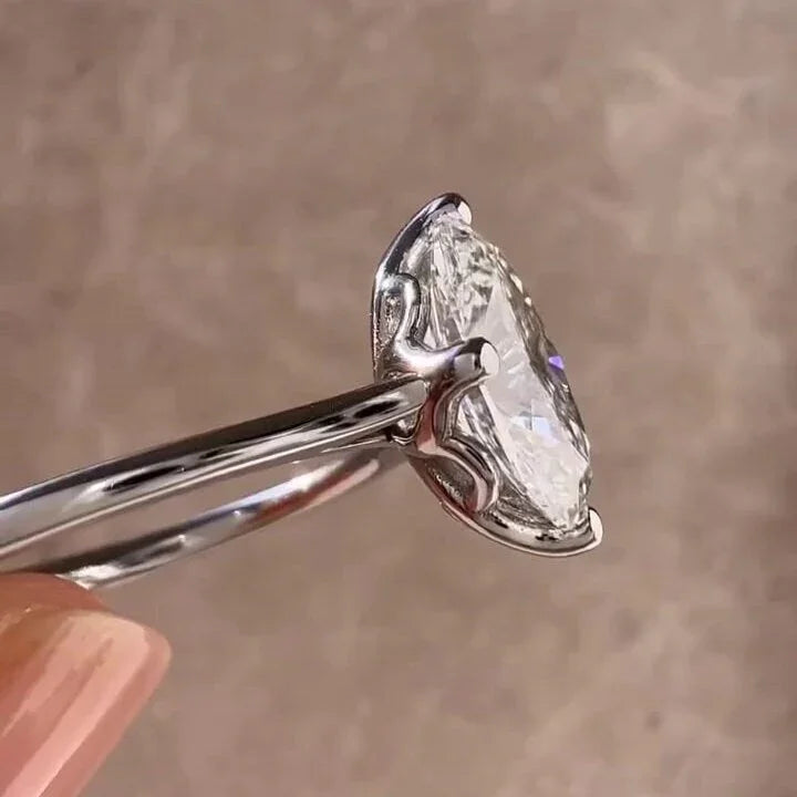 2.50ct Oval Lab Grown Diamond Engagement Ring | Cathedral Setting | IGI Certified 