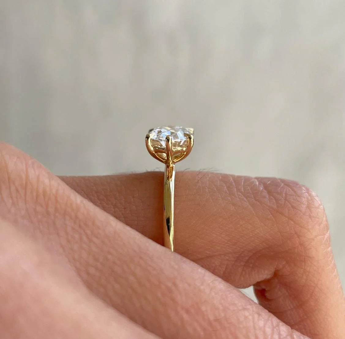 2.50ct Oval Lab Grown Diamond Engagement Ring | East West Solitaire Setting | IGI Certified 