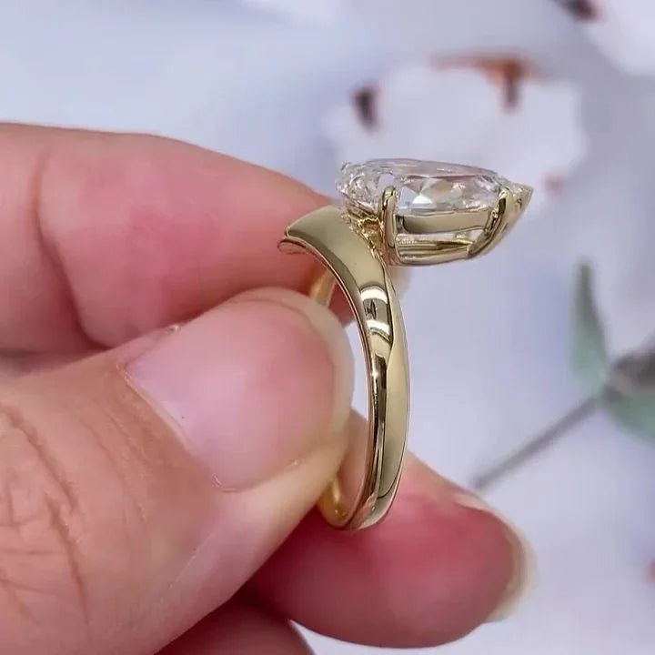 Elegant 2.50ct Pear Lab Grown Diamond Engagement Ring IGI Certified, Classic Solitaire Pear Diamond Ring, Bridal Wedding Jewelry Gift for Women