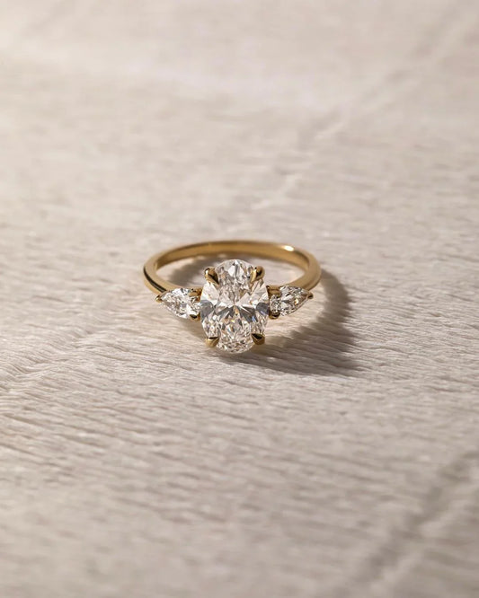 2.5ct Oval Cut Center Stone Lab Grown Diamond Ring IGI Certified Two Pear Side Stones Classic Minimalist Engagement Wedding Promise Ring for Her