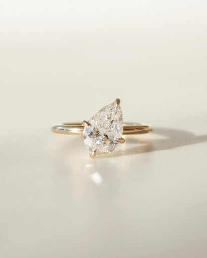 2.5ct Pear Cut Diamond Solitaire Lab Grown Diamond Ring Classic Minimalist Engagement Ring and wedding gift or promise Gift her/women 
