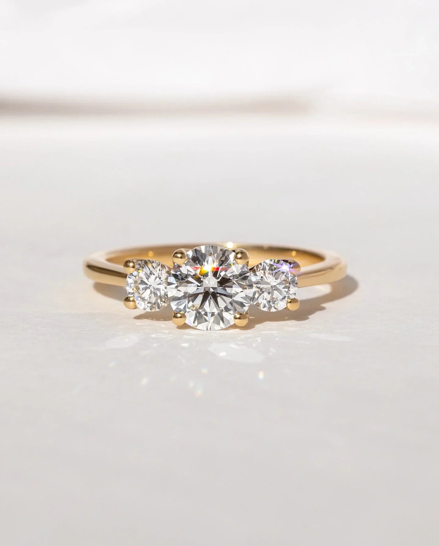 2.5ct Round Lab-Grown Diamond Engagement Ring IGI Certified Three Stone Setting, Bridal Wedding Ring Classic Engagement Jewelry Luxury Gift for Her