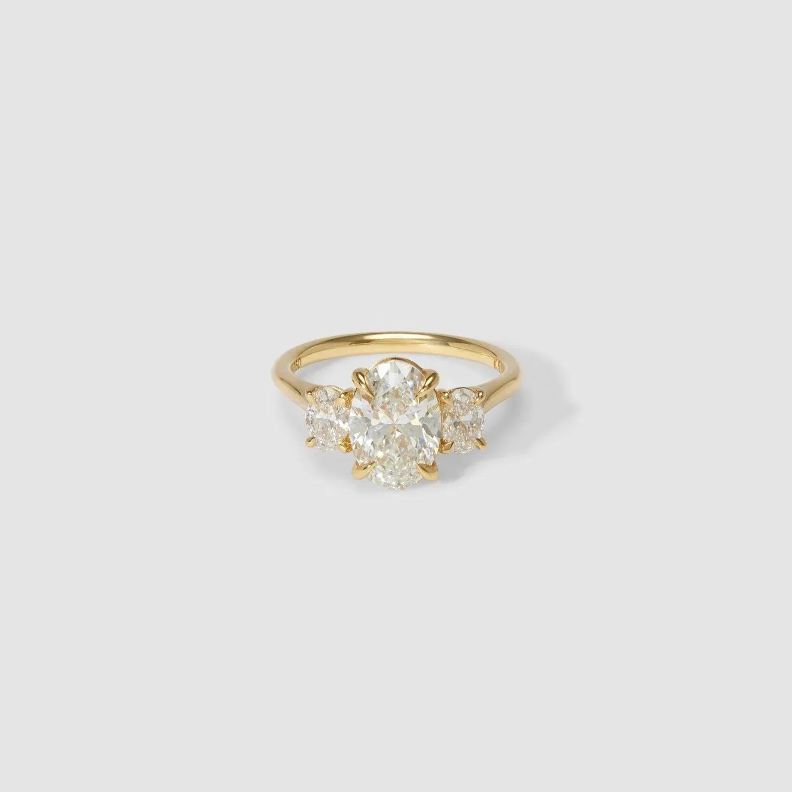Elegant 2.5ct Trio Oval Cut Lab Grown Diamond Ring IGI Certified Three Stone Engagement Wedding Ring Anniversary Promise Ring Luxury Gift for Her
