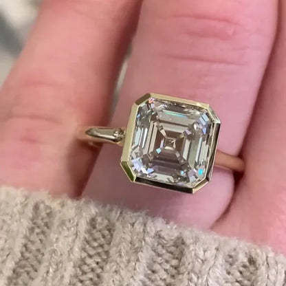 IGI certified 2.70 CT Asscher lab grown diamond engagement ring split bezel setting bridal ring luxury sustainable fine jewelry wedding ring design