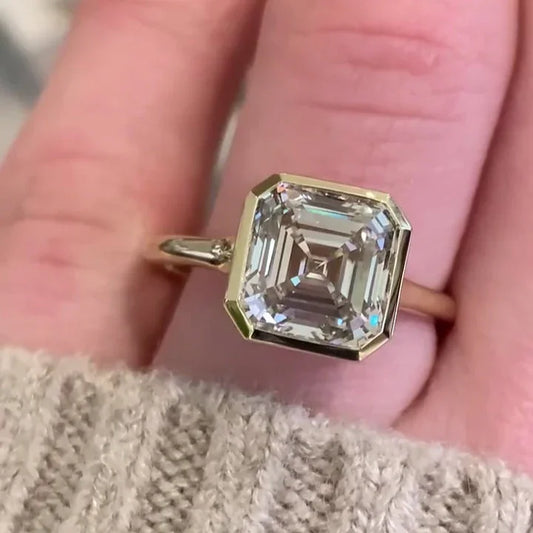 IGI certified 2.70 CT Asscher lab grown diamond engagement ring split bezel setting bridal ring luxury sustainable fine jewelry wedding ring design