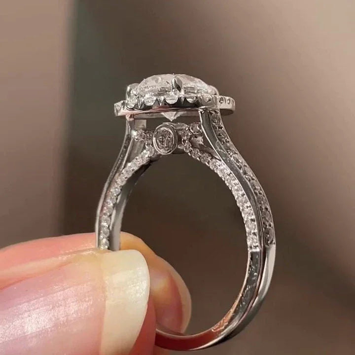 3.00 CT pear shaped lab grown diamond engagement ring halo pavé design IGI certified bridal wedding ring anniversary luxury gift for her jewelry