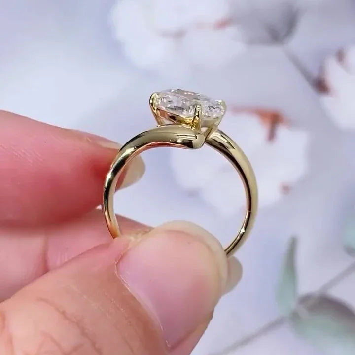 3.61 CT Oval Lab Grown Diamond Engagement Ring |Bypass Shank Ring | IGI Certified 