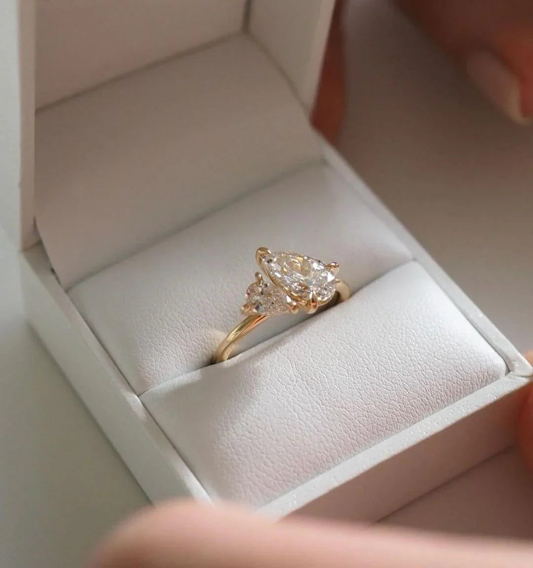 3tcw pear cut toi et moi lab grown diamond ring IGI certified duet design engagement ring anniversary wedding ring luxury jewelry gift for women