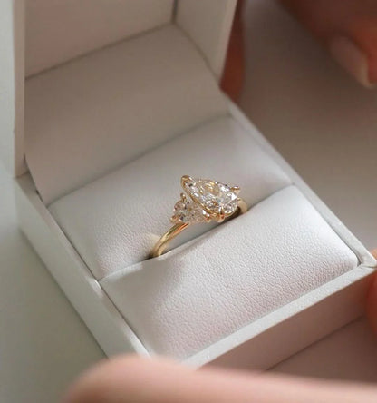 3tcw pear cut toi et moi lab grown diamond ring IGI certified duet design engagement ring anniversary wedding ring luxury jewelry gift for women