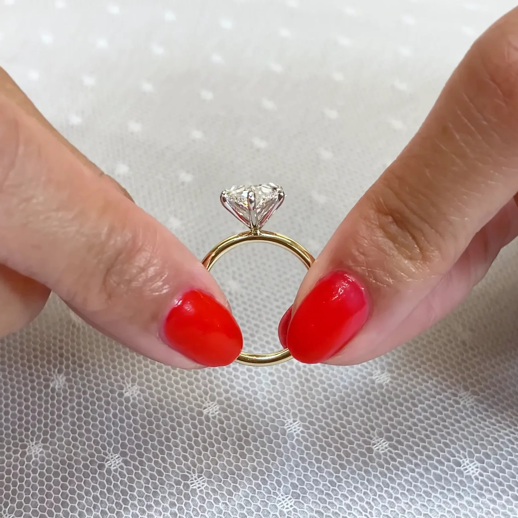 Luxury 4.00 CT pear cut lab grown diamond engagement ring IGI certified two-tone solitaire wedding bridal anniversary gift sustainable jewelry piece