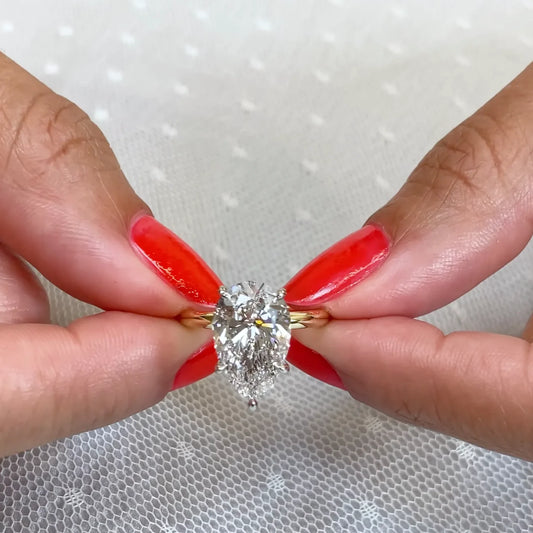 4.00 CT pear lab grown diamond engagement ring IGI certified two-tone solitaire design wedding bridal luxury anniversary gift sustainable jewelry ring