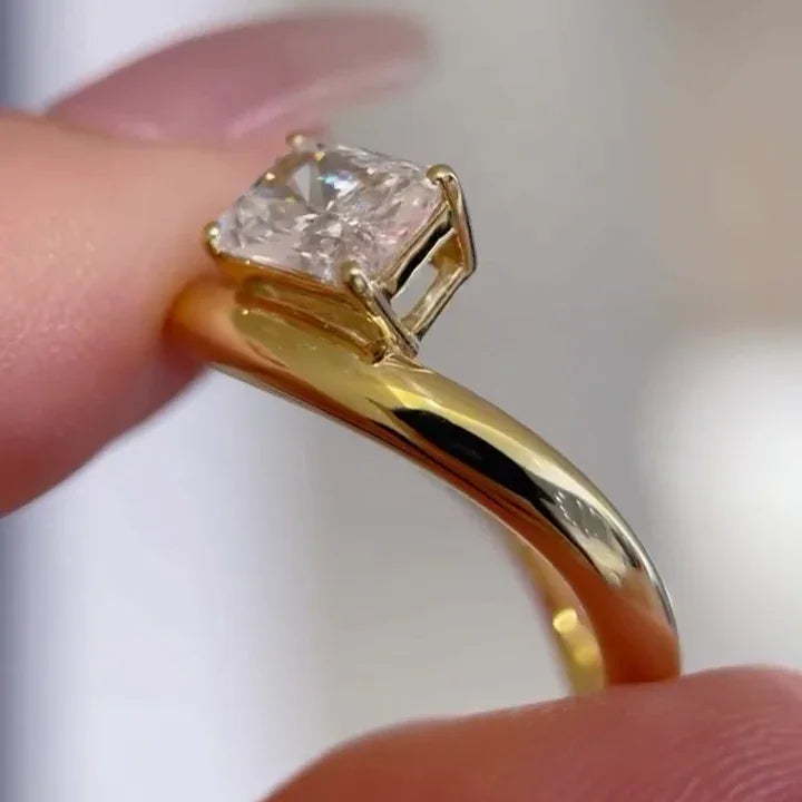 4.00 CT Radiant Lab Grown Diamond Engagement Ring | Modern Wave Band Ring | IGI Certified 