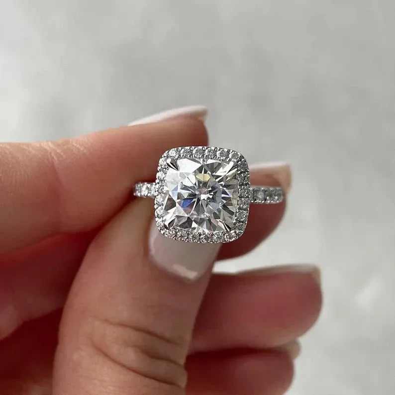 3.50 ct cushion lab grown diamond engagement ring IGI certified classic halo wedding bridal luxury anniversary gift sustainable jewelry ring elegant
