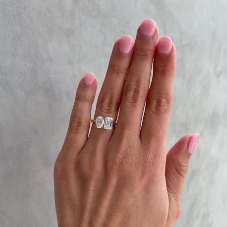Luxury 4.00 TCW oval and emerald cut lab grown diamond engagement ring IGI certified toi et moi wedding bridal ring anniversary gift jewelry piece