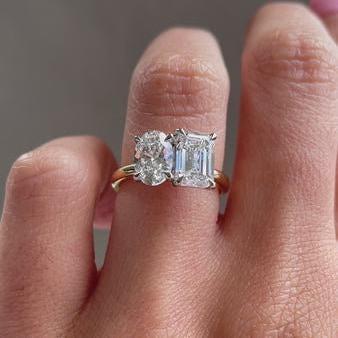 4.00 TCW Oval and Emerald Lab Grown Diamond Engagement Ring |Toi Et Moi Ring | IGI Certified 