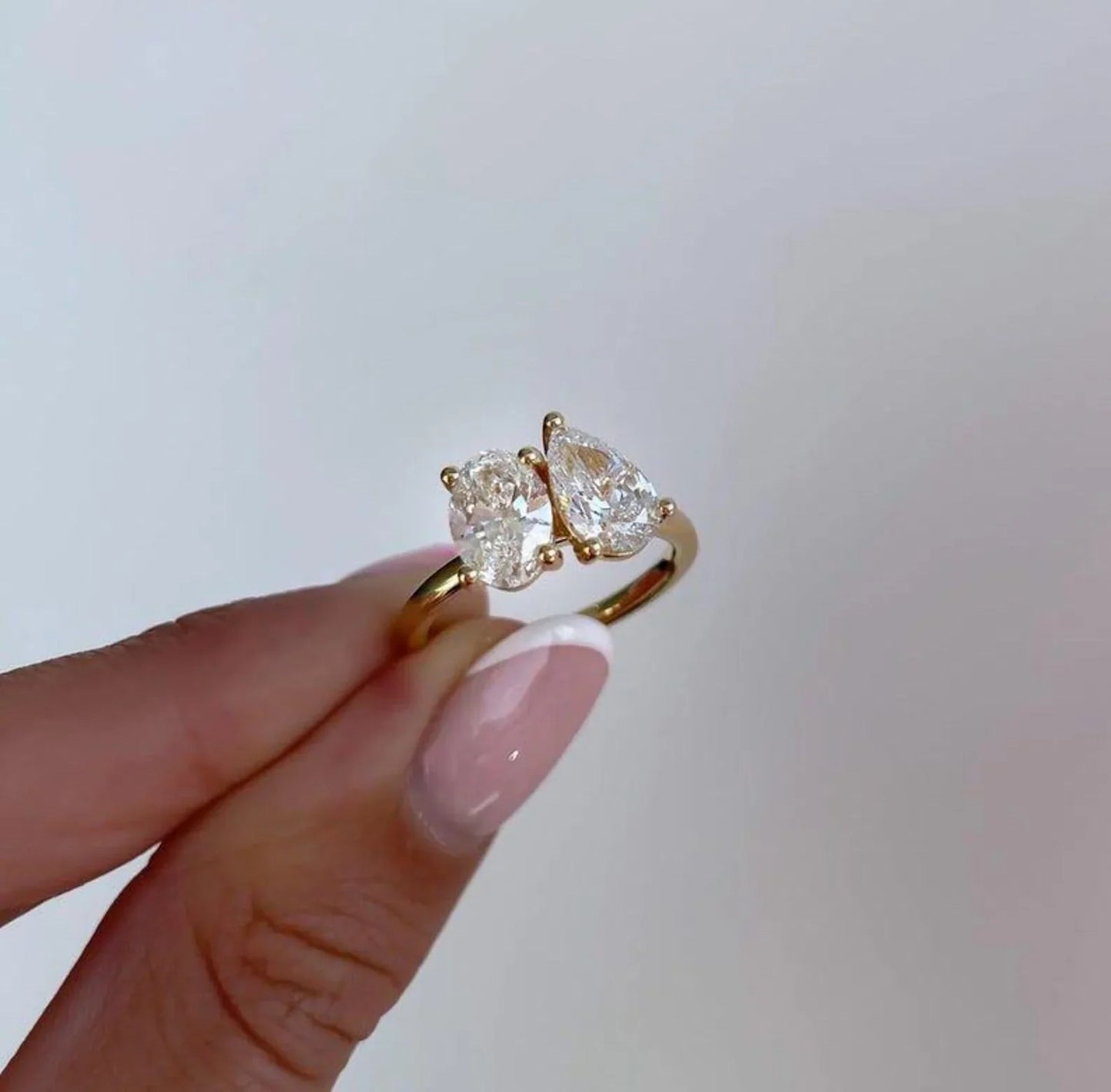 4.00 TCW Oval and Pear Lab Grown Diamond Engagement Ring | Toi Et Moi Ring | IGI Certified 