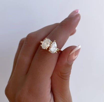 4.00 TCW oval and pear lab grown diamond engagement ring IGI certified toi et moi wedding bridal luxury anniversary gift jewelry ring elegant design