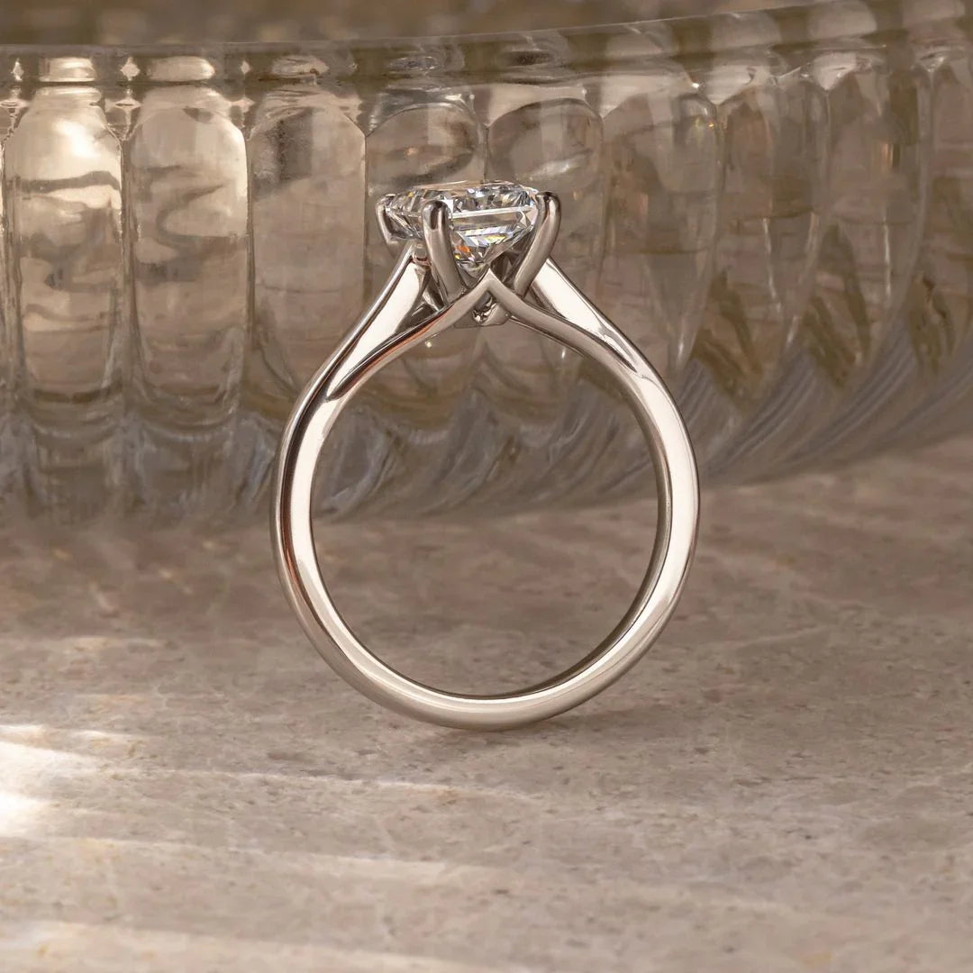 Elegant 4.0ct radiant cut lab grown diamond ring engagement wedding ring minimalist classic bridal jewelry luxury gift for women timeless sparkle fine jewelry
