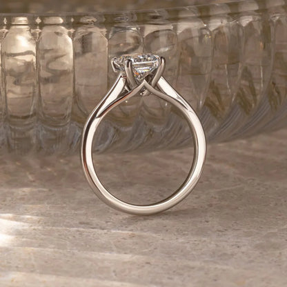 Elegant 4.0ct radiant cut lab grown diamond ring engagement wedding ring minimalist classic bridal jewelry luxury gift for women timeless sparkle fine jewelry
