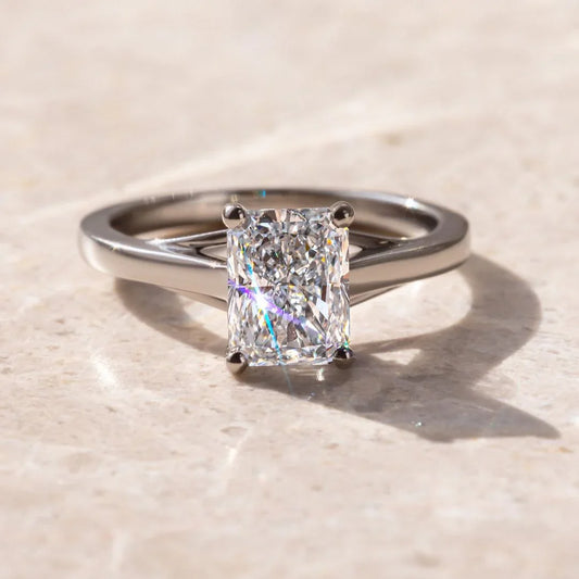 4.0ct radiant cut lab grown diamond engagement ring minimalist classic wedding ring bridal jewelry luxury gift for her women elegant IGI certified style
