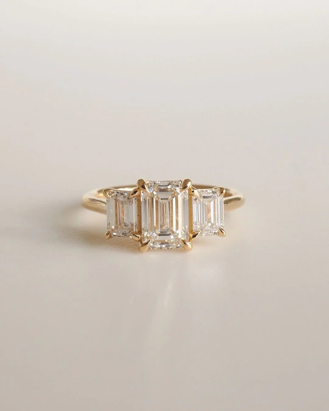 4.5ct emerald three stone lab grown diamond ring luxury engagement wedding anniversary promise ring bridal jewelry gift for her women IGI style
