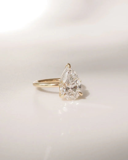 Elegant 4.50 CT pear lab grown diamond ring classic solitaire IGI certified engagement wedding ring bridal jewelry luxury gift for her wife
