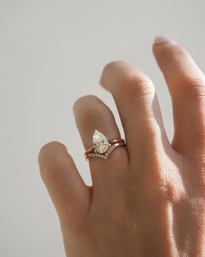 4ct Pear Cut Three Claw Lab Grown Diamond Solitaire Ring Engagement Ring and wedding Ring and Birthday Gift For Her/ Wife 