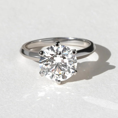 5.0ct round lab grown diamond ring, solitaire engagement ring, IGI certified bridal jewelry, luxury wedding band, anniversary gift for women