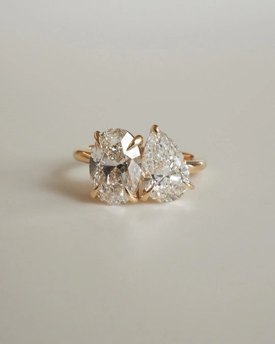 5.0tcw oval and pear cut toi et moi lab grown diamond ring, elegant engagement ring, bridal wedding jewelry, anniversary gift for women