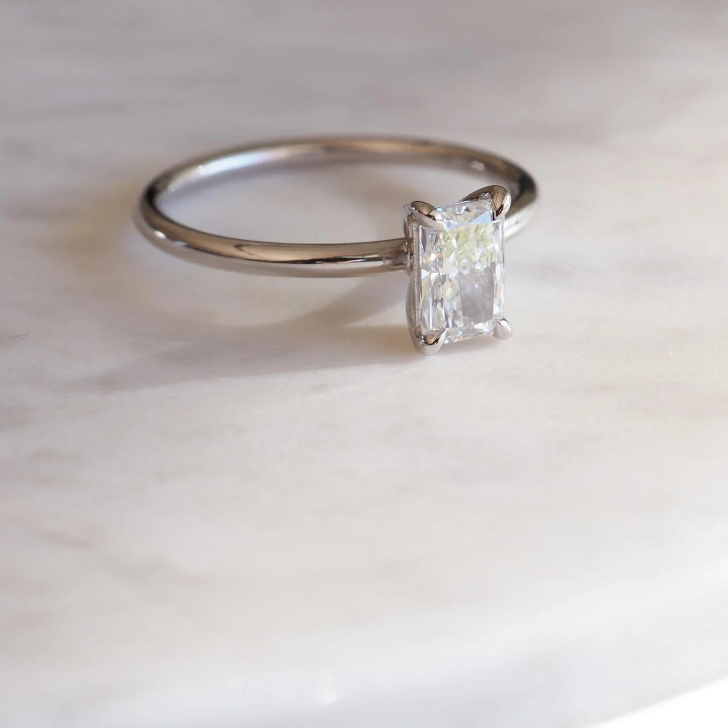Radiant Cut Solitaire Lab Grown Diamond Ring 6 CT Exquisite Design Engagement Anniversary Promise Gift for Women Elegant Luxury Jewelry IGI Certified